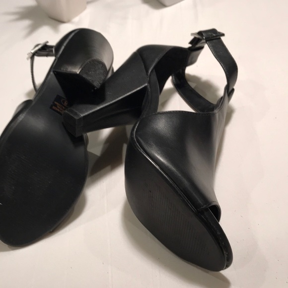 NWOT Black Vegan Leather Heels - Picture 5 of 5